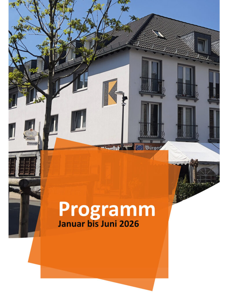 Deckblatt des neuen Programmheftes der Kolpingsfamilie Velbert. Im Hintergrund ein Foto des Kolpinghauses Velbert. Darüber ein orangener Kasten mit weißer und schwarzer Schrift: "Programm Januar bis Juni 2026